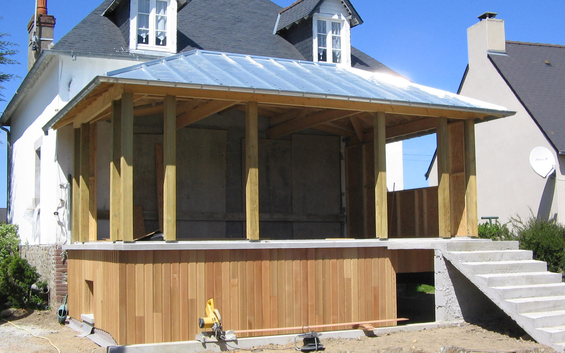 terrasse-extension-bois-menuiserie-josselin-pleslin-trigavou-dinan-dinard-saint-malo